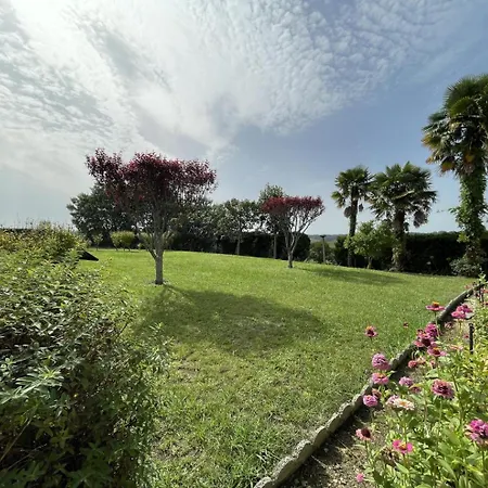 בית נופש Laubaret Loubieng